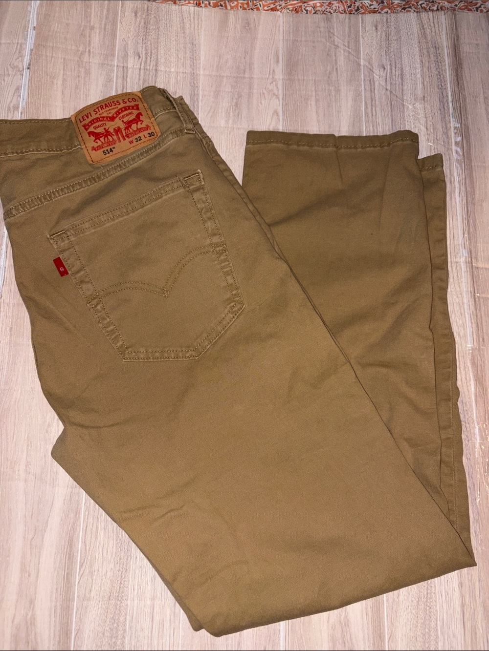 Levi's 514 Men's Khaki/Tan Straight Chinos 32x30